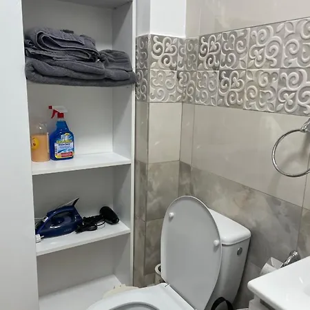 Apartment Iany *