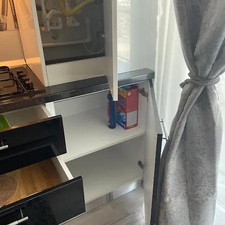 Iany Apartment *
